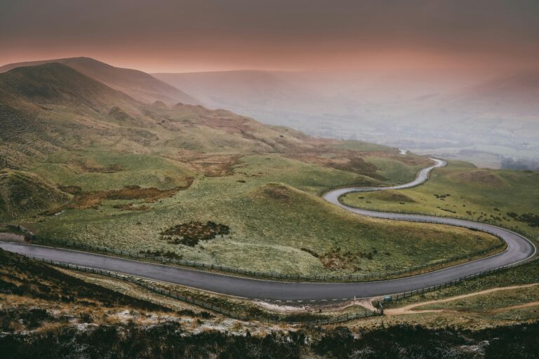 photo a winding road representing the Christian journey